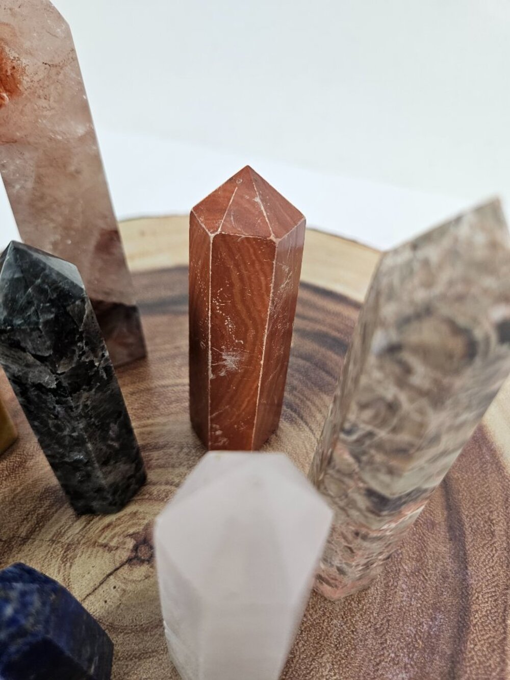 Bundle of 9 Assorted Crystal Stone Obelisk Point Tower Set - Picture 4 of 6